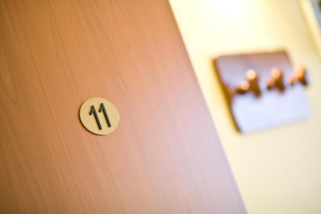 Lo Scacciapensieri Hotel & Restaurant Монтерони ди Лече Екстериор снимка